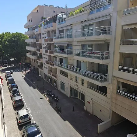 Le Carre D Or Apartment