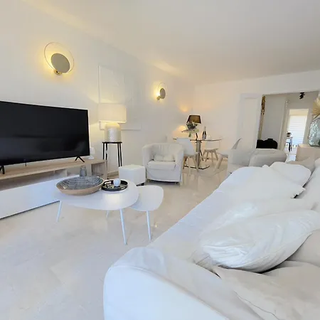 Le Carre D Or Antibes