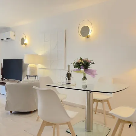 Le Carre D Or Apartment